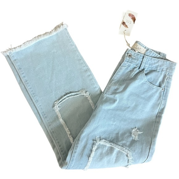 Chelsea & Violet Distressed Light Wash Jeans size 26 NWT - Picture 1 of 7